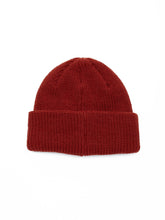 Jungle Beanie Brick Red