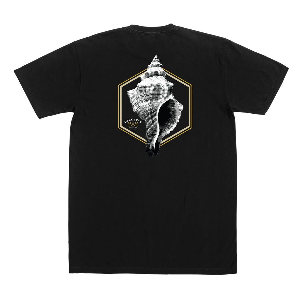 color: black ~ alt: Shell glow tee