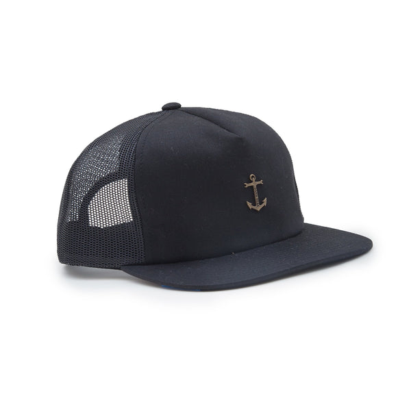 color: black ~ alt: bottomry trucker