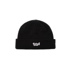 color: black ~ alt: Scheider Beanie